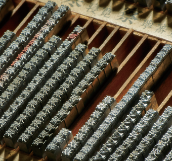 Wooden printing type, matrices and lead printing type